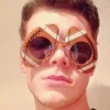 Стикер 33 Shameless