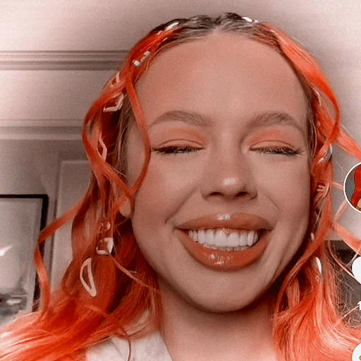 🥰 Стикер «Instasamka» для Telegram