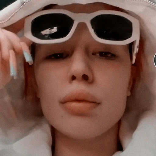 😑 Стикер «Instasamka» для Telegram