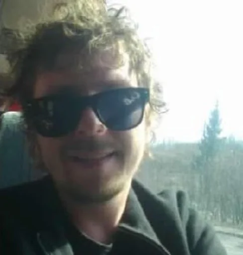 👨 Стикер «Як справи пан Шарій?» для Telegram
