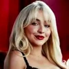🫦 Эмодзи «she» для Telegram