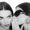 👯 Эмодзи «she» для Telegram