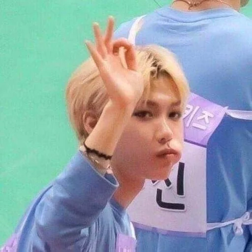👌 Стикер «3퍼머이끄 / stray kids» для Telegram