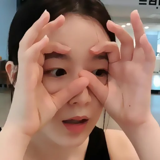 🐞 Стикер «🐞 . . #shuhua ☆» для Telegram