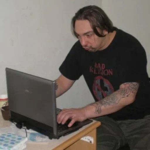 🃏 Стикер «Шуты 6!» для Telegram