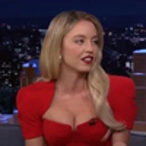 🤩 Эмодзи «Sydney Sweeney» для Telegram