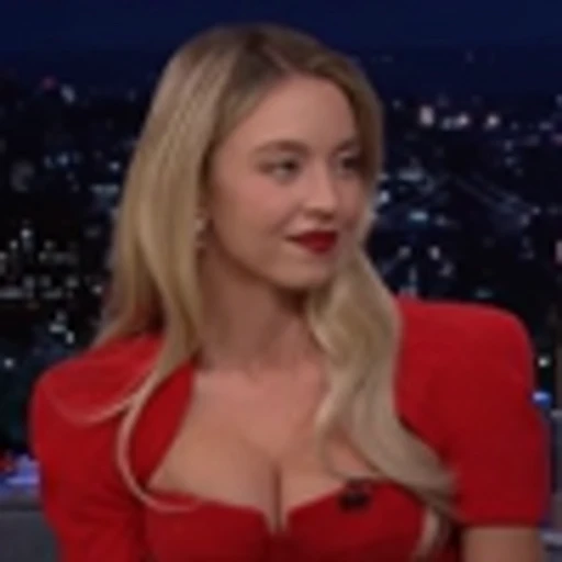 🤩 Эмодзи «Sydney Sweeney» для Telegram
