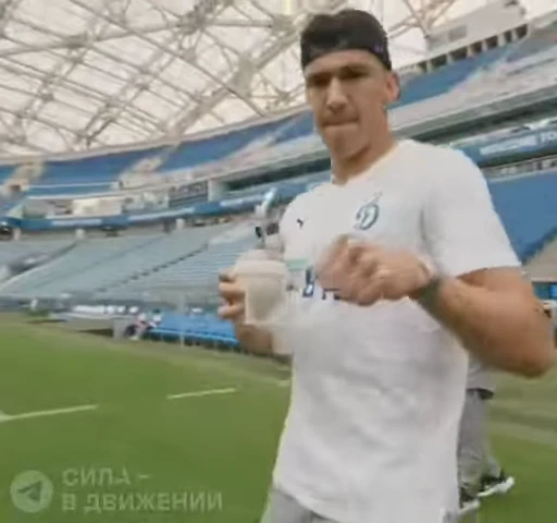 👊 Стикер «Сила - в Движении» для Telegram