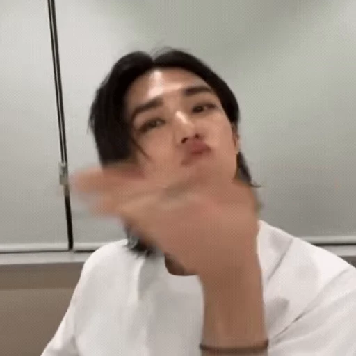 😘 Стикер «Skz Stray Kids» для Telegram