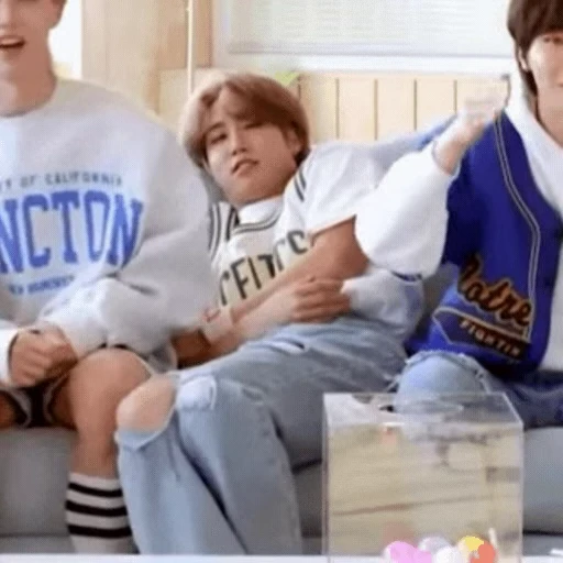 😩 Стикер «Skz Stray Kids» для Telegram