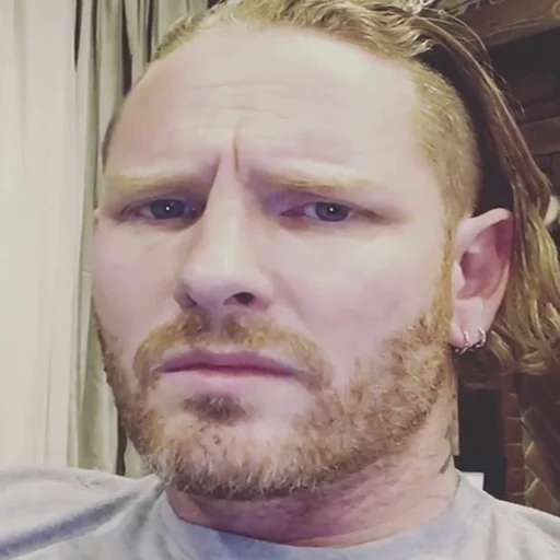 😥 Стикер «Maggots» для Telegram