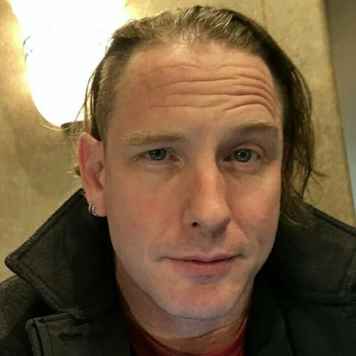 😏 Стикер «knotslip» для Telegram