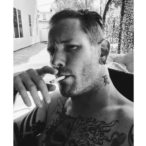 😏 Стикер «knotslip» для Telegram