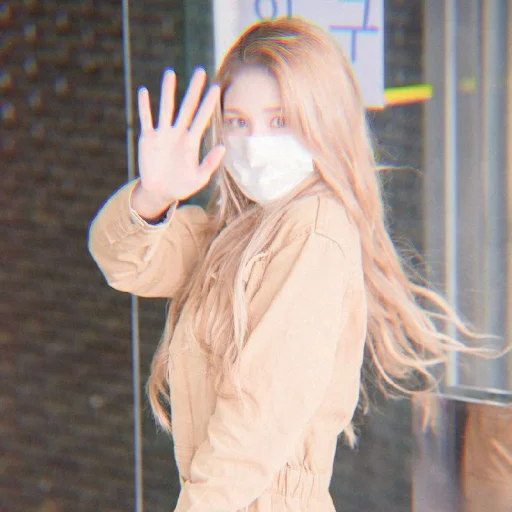 🍬 Стикер «JEON SOMI» для Telegram