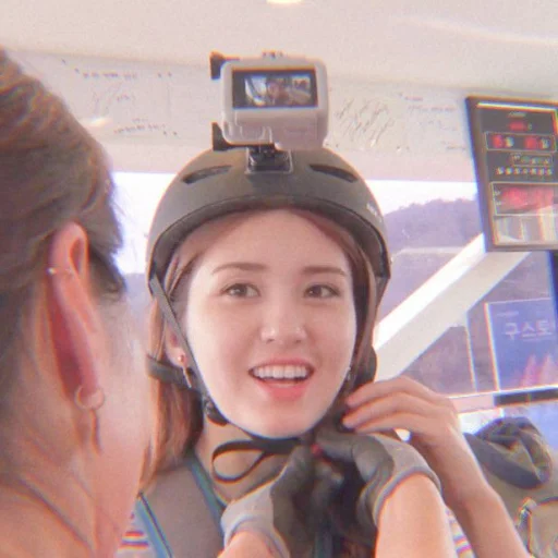 🍬 Стикер «JEON SOMI» для Telegram