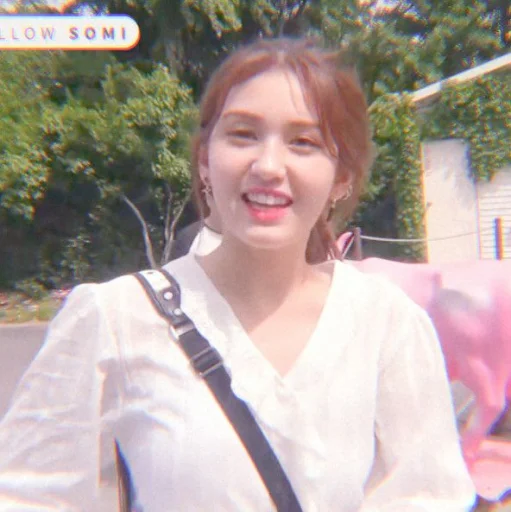 🍬 Стикер «JEON SOMI» для Telegram