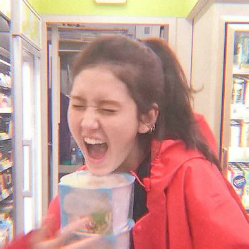 🍬 Стикер «JEON SOMI» для Telegram
