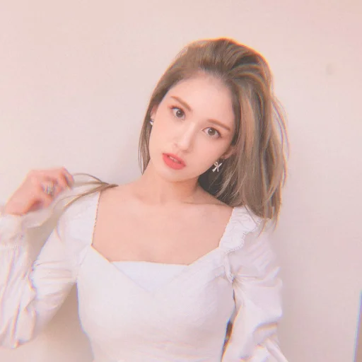 🍬 Стикер «JEON SOMI» для Telegram