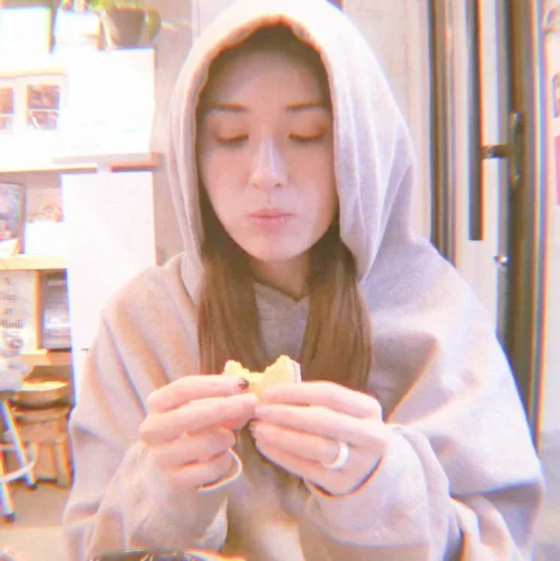 🍬 Стикер «JEON SOMI» для Telegram