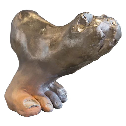 👞 Стикер «Urs Fischer. Small Axe» для Telegram