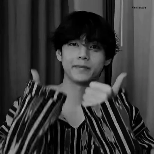 👍 Стикер «BTS» для Telegram
