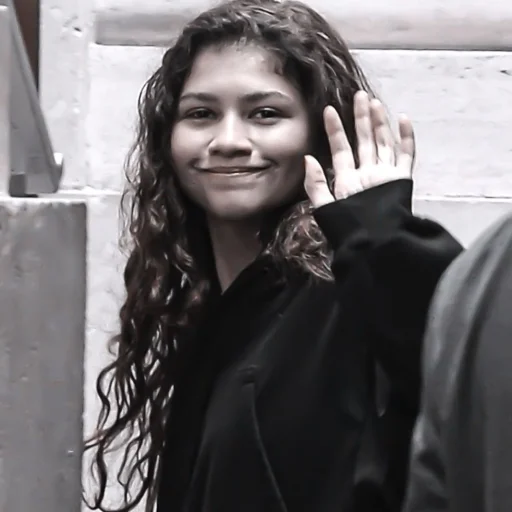 🍸 Стикер «[?] ;; zendaya ;;» для Telegram