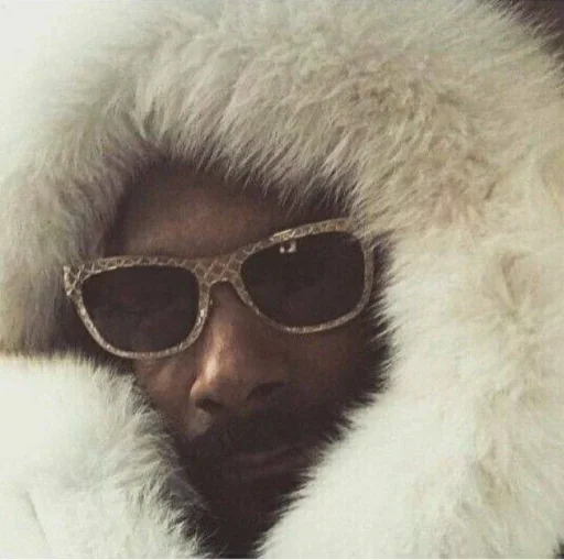 😐 Стикер «Snoop Dogg» для Telegram