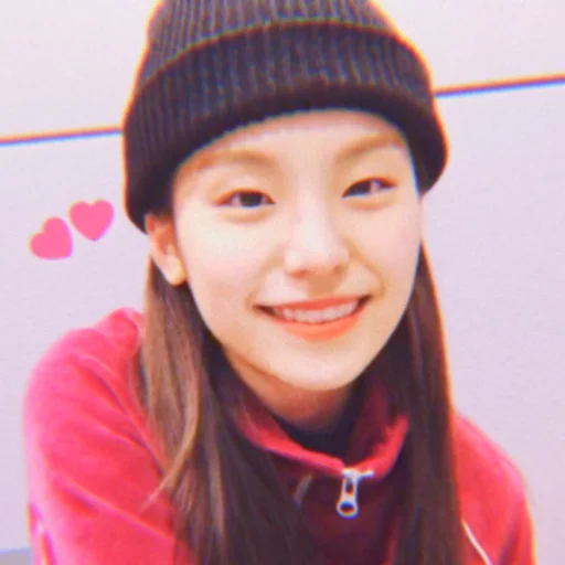 🥞 Стикер «itzy yeji» для Telegram