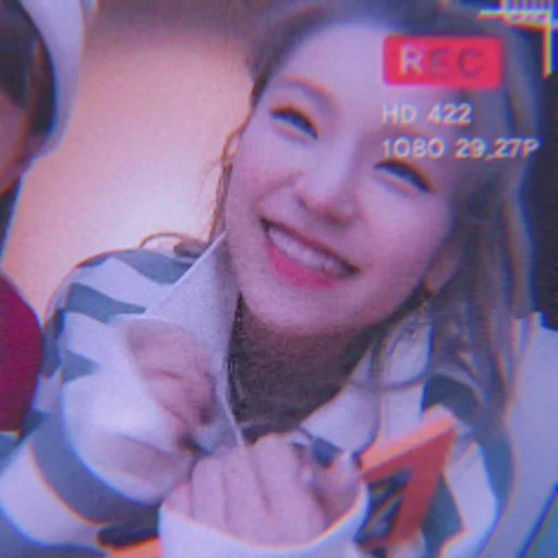 🥞 Стикер «itzy yeji» для Telegram