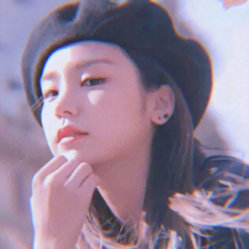 🥞 Стикер «itzy yeji» для Telegram