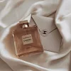💆‍♀️ Эмодзи «softness» для Telegram
