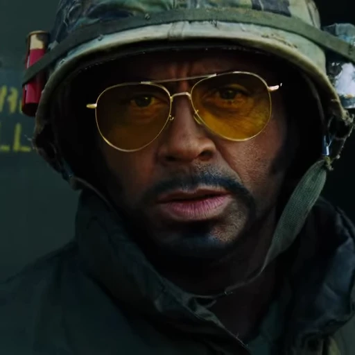 😑 Стикер «Tropic Thunder» для Telegram