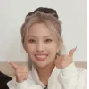🤩 Эмодзи «Jeon Soyeon» для Telegram