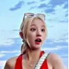 Стикер 53 Yuqi Song