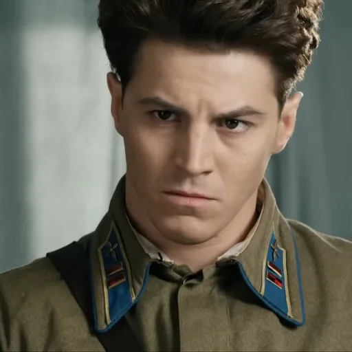 😕 Стикер «Сын отца народов (Василий Сталин)» для Telegram