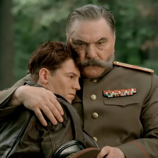 🤗 Стикер «Сын отца народов (Василий Сталин)» для Telegram