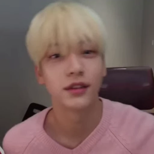 🐾 Стикер «soobin субин» для Telegram