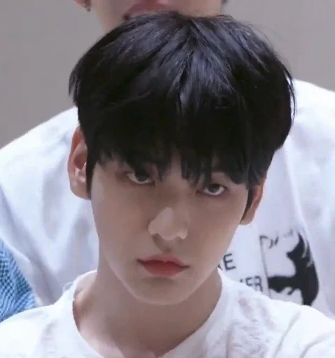 😒 Стикер «soobin» для Telegram
