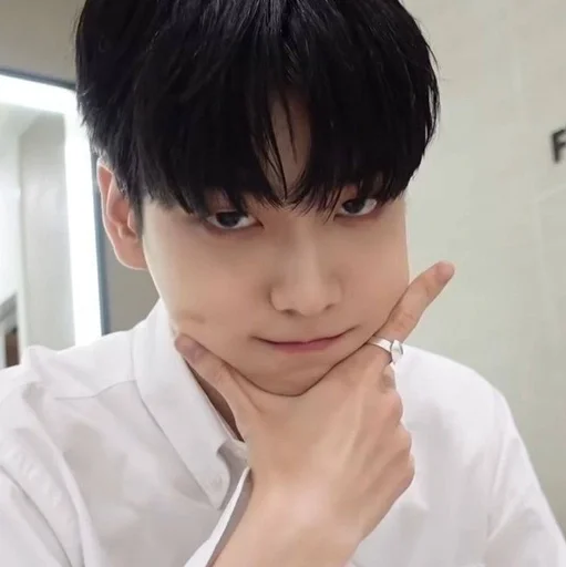 😏 Стикер «soobin» для Telegram