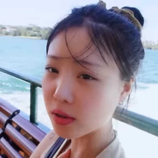 🩹 Стикер «soojin» для Telegram