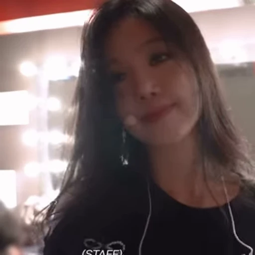 🩹 Стикер «soojin» для Telegram