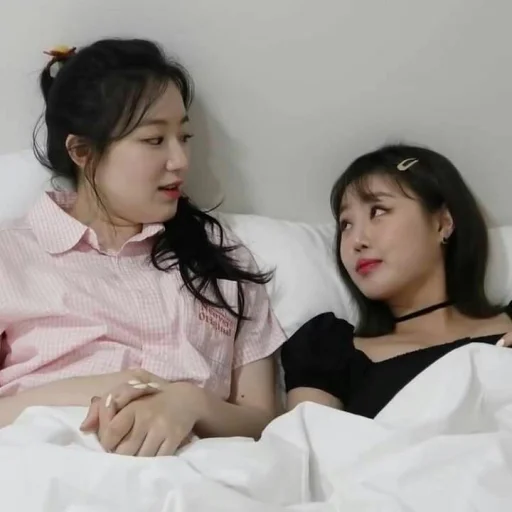 🐞 Стикер «SOOSHU G-IDLE» для Telegram