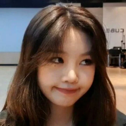 🐞 Стикер «SOOSHU G-IDLE» для Telegram