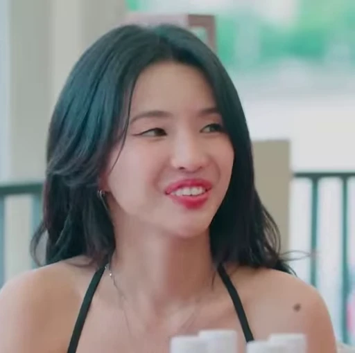 😁 Стикер «Soyeon (G)I-DLE» для Telegram