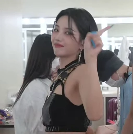 💃 Стикер «Soyeon (G)I-DLE» для Telegram
