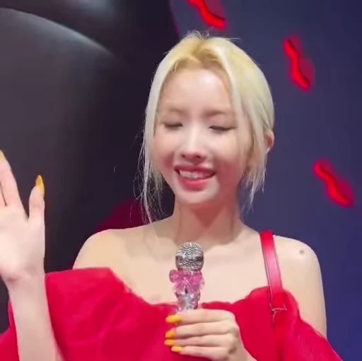 👋 Стикер «Soyeon 2 (G)I-DLE» для Telegram