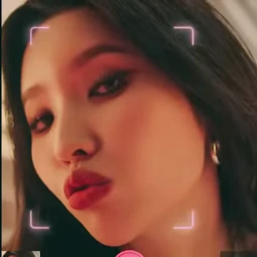 😘 Стикер «Soyeon 4 (G)I-DLE» для Telegram
