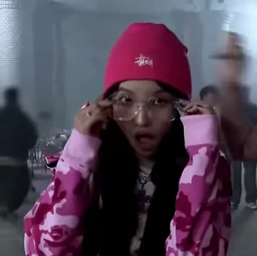 😲 Стикер «Soyeon 4 (G)I-DLE» для Telegram