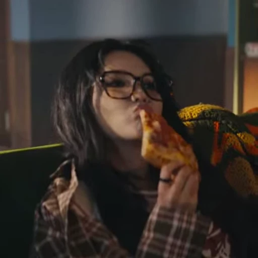 🍕 Стикер «Soyeon 4 (G)I-DLE» для Telegram