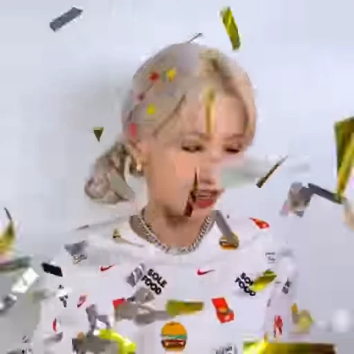 😘 Стикер «SOYEON» для Telegram